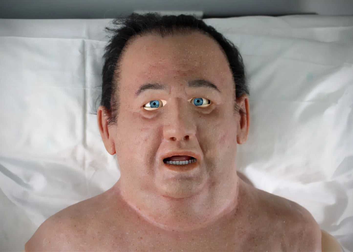 Paul - Realistic head-to-abdomen overlay for simulation manikin (Emulant)